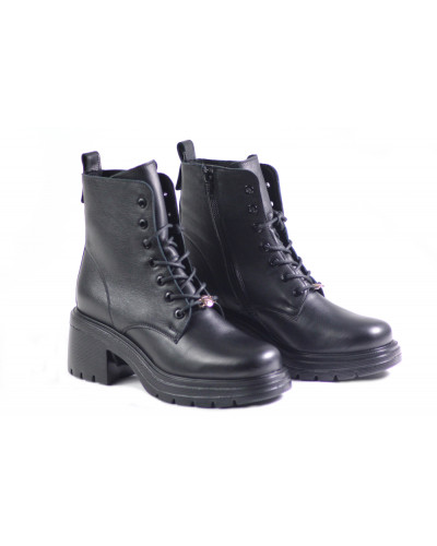 BOTKI RYŁKO - 4UUR2__ _WD8F BLACK