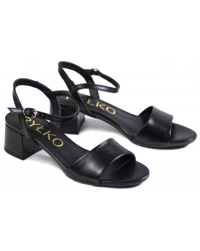 SANDAŁY RYŁKO - F4G97___ _4JZ BLACK